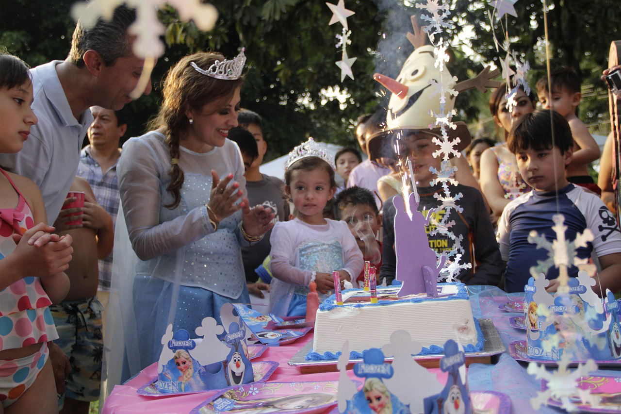 Decoración cumpleaños niña 3 años, decoración fiesta cumpleaños niño 3 años,  tercer cumpleaños ideas, regalo niño 3 años original, -  México
